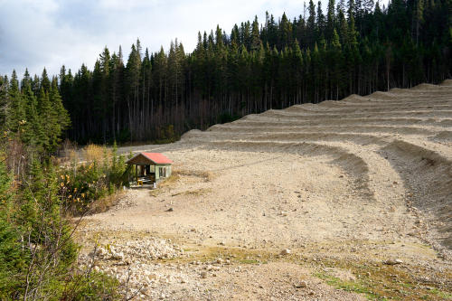 Milieu naturel,Montagne,Mont Lyall,Saison,Automne,Mine d'agates,Industriel,Mine,Jour,Temps